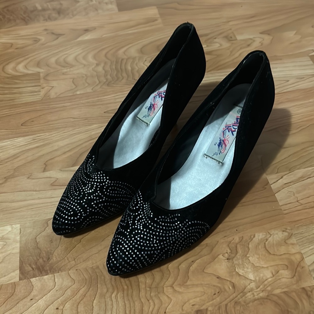 Black Velvet Heels with Sequins